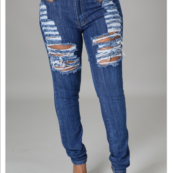 🦋Aphrodite🦋 Bold Statement Jeans - Picture 3 of 9